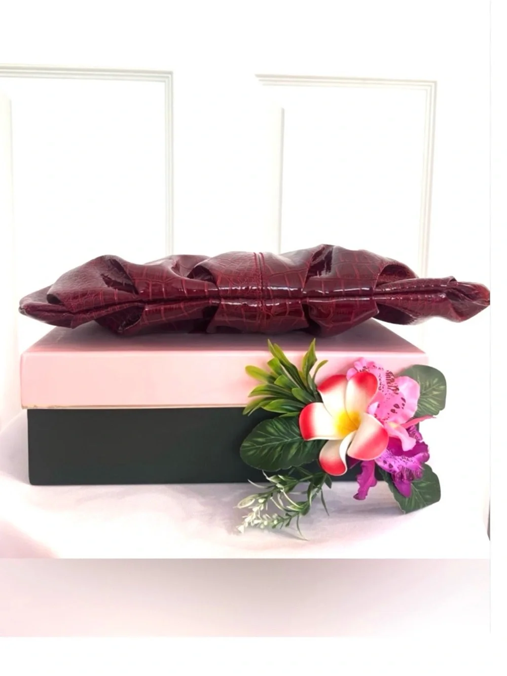 CHATEAU ~ Wine-Colored Croc Embossed Bag Silver Circular Handle Date Night